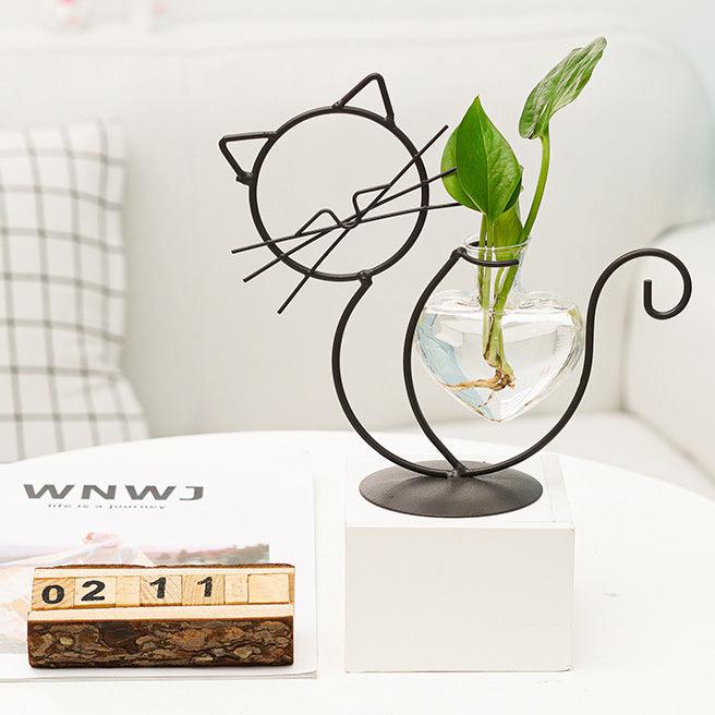 Iron Heart Kitty Planter