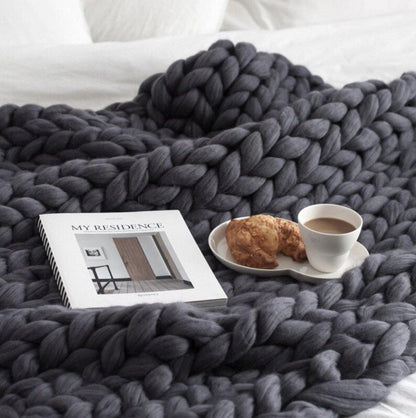 CozyCloud Knit Throw