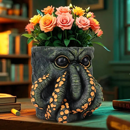 Cthulhu’s Bloom™ - Mythic Octopus Planter