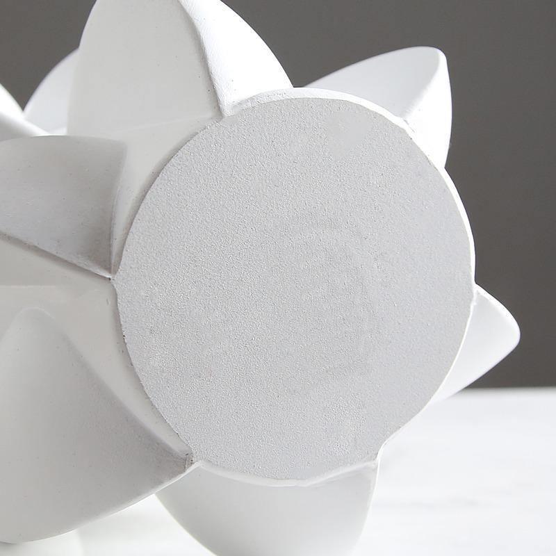 Abby Artistic Flower Vases