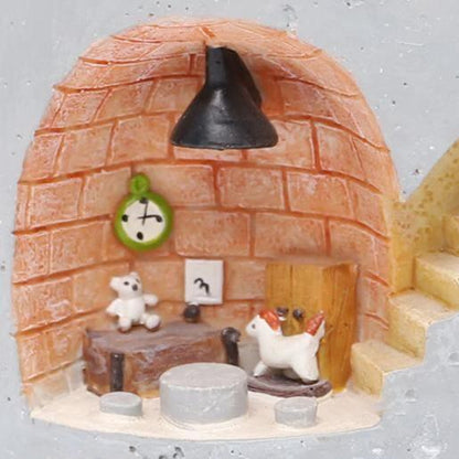 Pet Confidential Residence Planter Pot