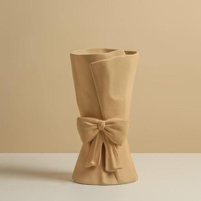 Knot & Bloom - Ceramic Bowknot Vase