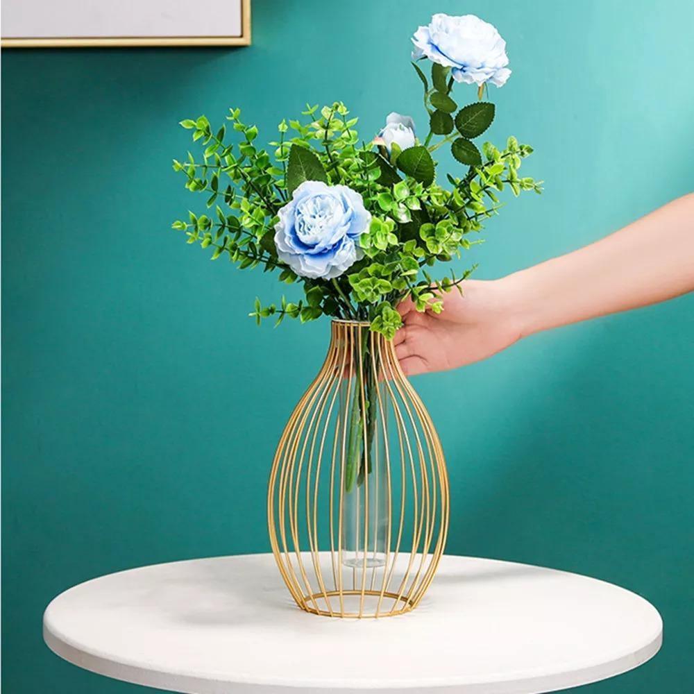 LumeGrid™ - Geometric Flower Vase