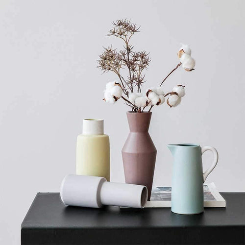 Gustav - Contemporary Matte Designer Vase