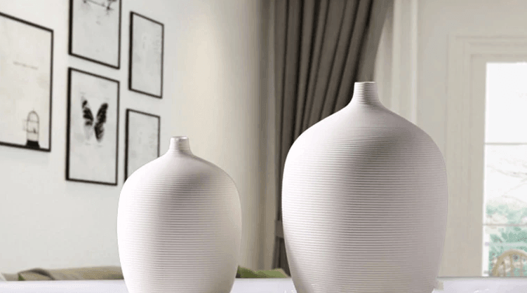 Bernard - Ceramic Tabletop Vase