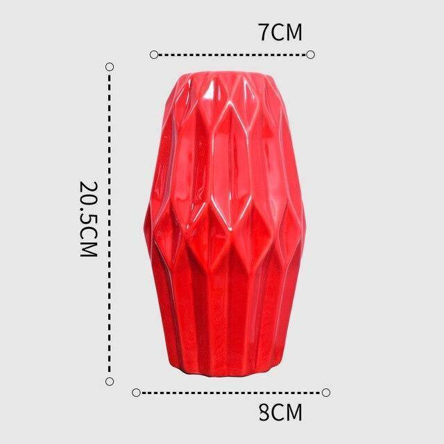 Scarlet Elegance Curve Vase