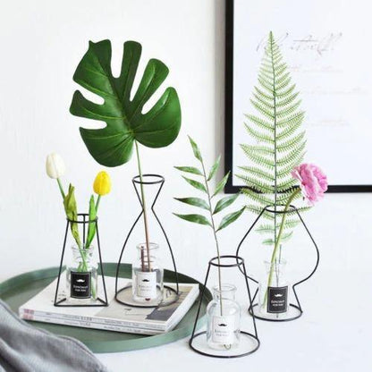 Sleek Iron Line Vase Stand